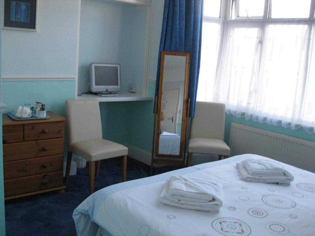 סטרטפורד-אפון-אבון Arden Way Guesthouse חדר תמונה