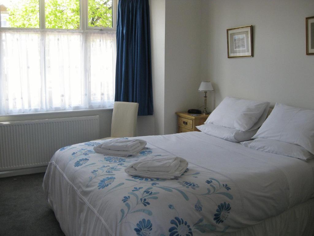 סטרטפורד-אפון-אבון Arden Way Guesthouse חדר תמונה